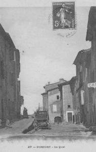 Le quai - rue des Remparts